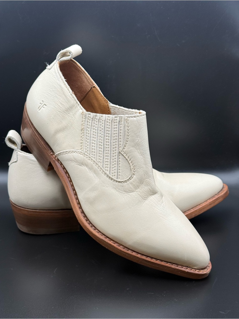 NWOB Frye Cream Leather Billy Shootie Size 9B